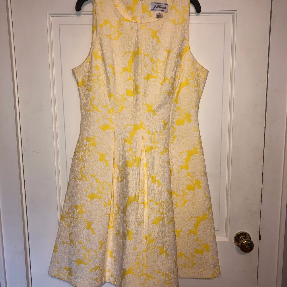 Yellow & White Sleeveless Dress